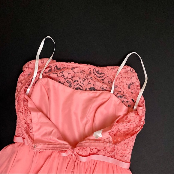 DAVID'S BRIDAL Short Lace and Mesh Dress, Parfait Color, Size 14, Style F17919 - Picture 5 of 5